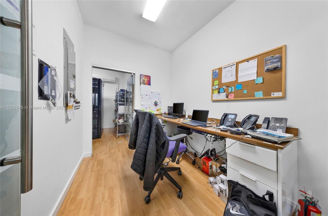 В аренду: $32 (0 спален, 0 ванн, 0 Квадратных фут)