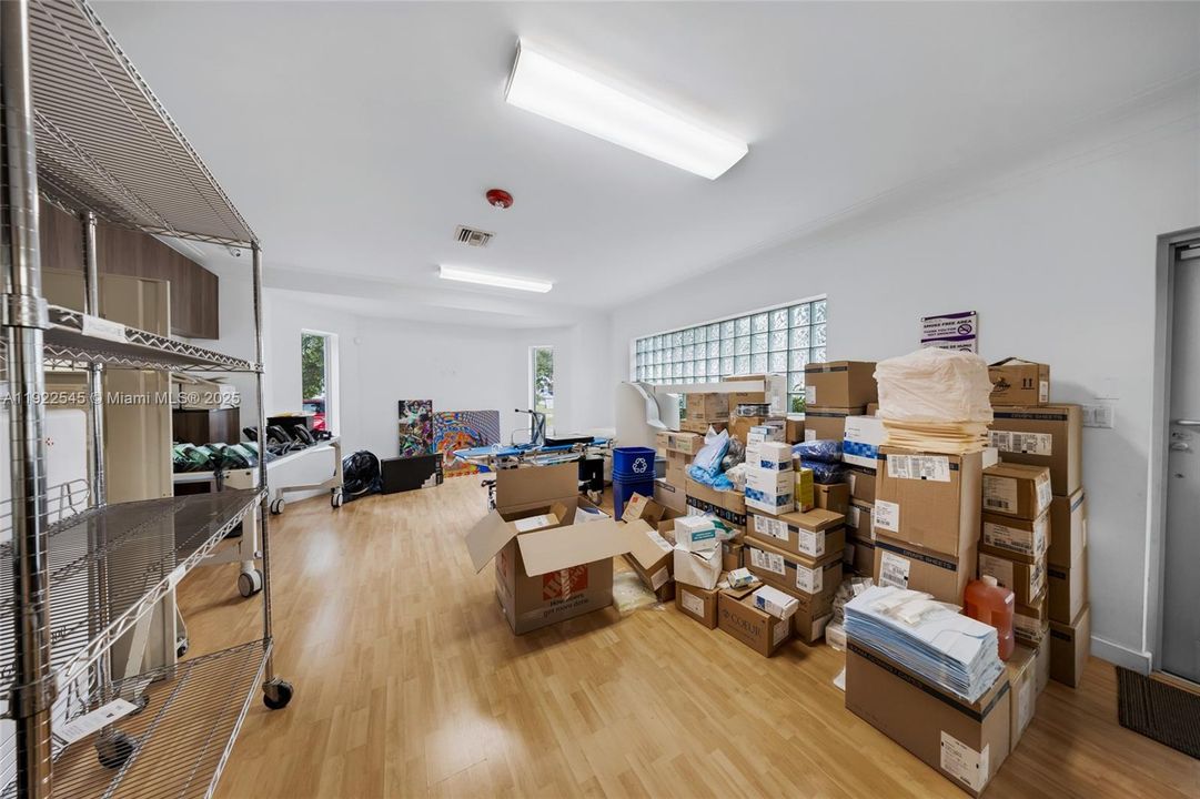 В аренду: $32 (0 спален, 0 ванн, 0 Квадратных фут)