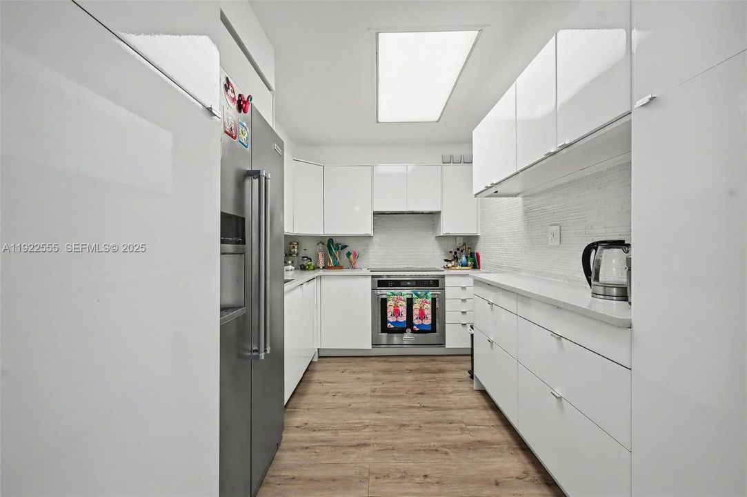 待售: $660,000 (2 贝兹, 2 浴室, 1484 平方英尺)