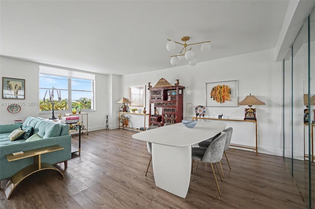 待售: $660,000 (2 贝兹, 2 浴室, 1484 平方英尺)