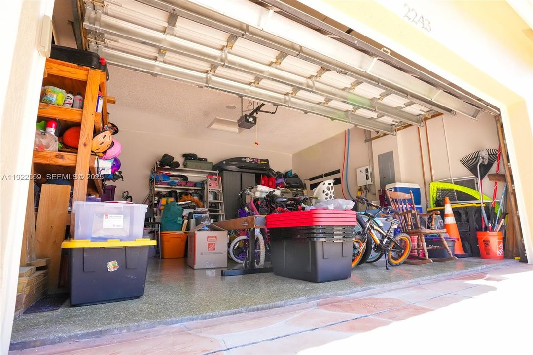 待售: $599,000 (3 贝兹, 2 浴室, 1650 平方英尺)