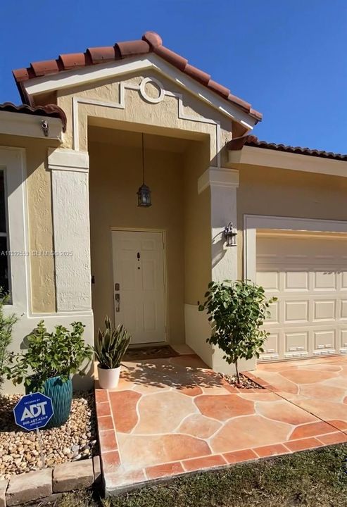 待售: $599,000 (3 贝兹, 2 浴室, 1650 平方英尺)