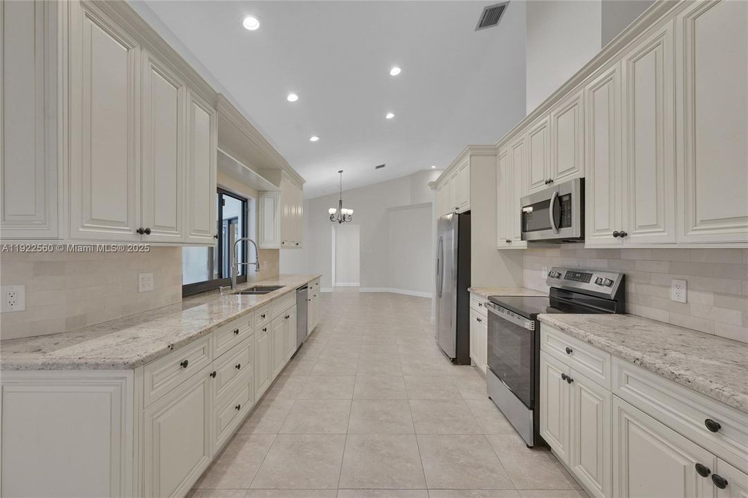 En Renta: $5,795 (5 camas, 3 baños, 2834 Pies cuadrados)