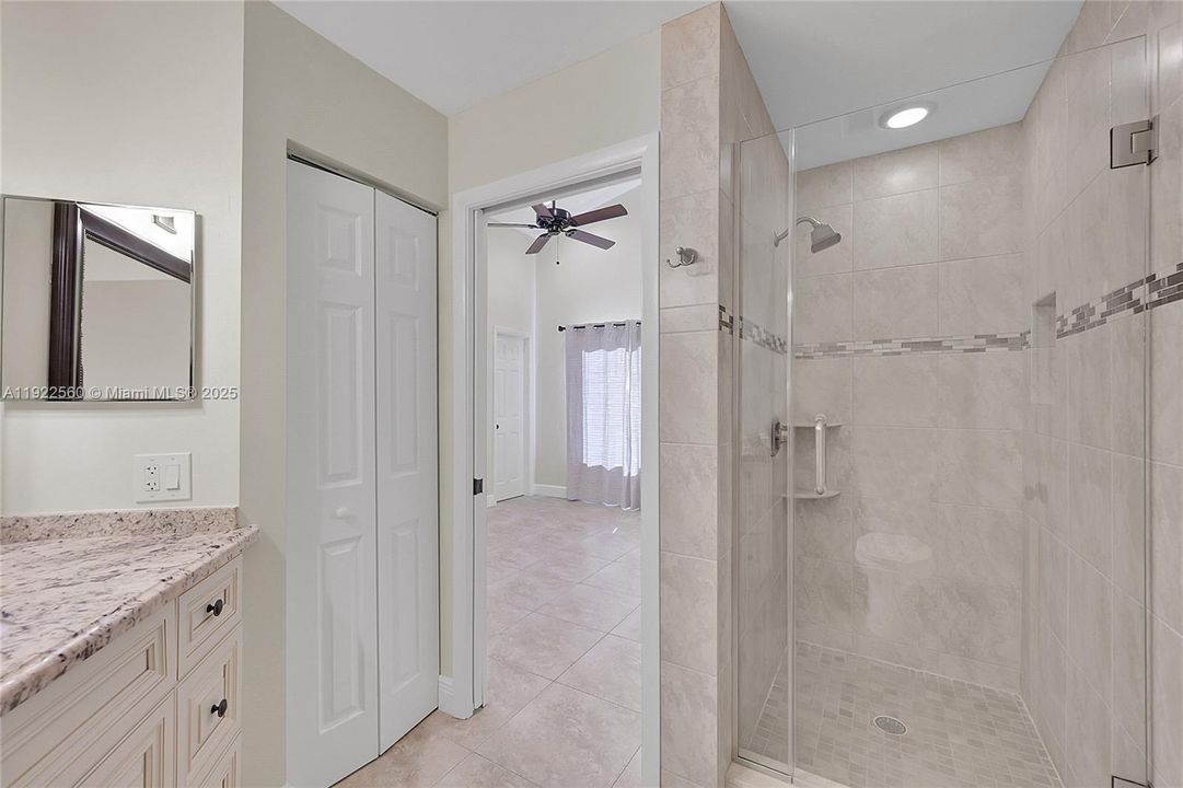 En Renta: $5,795 (5 camas, 3 baños, 2834 Pies cuadrados)