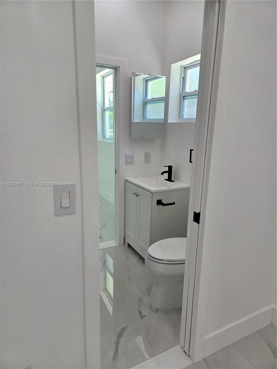 Bathroom between Left Bedrooms #1 and #2