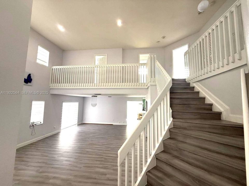 For Rent: $4,300 (4 beds, 2 baths, 2809 Square Feet)