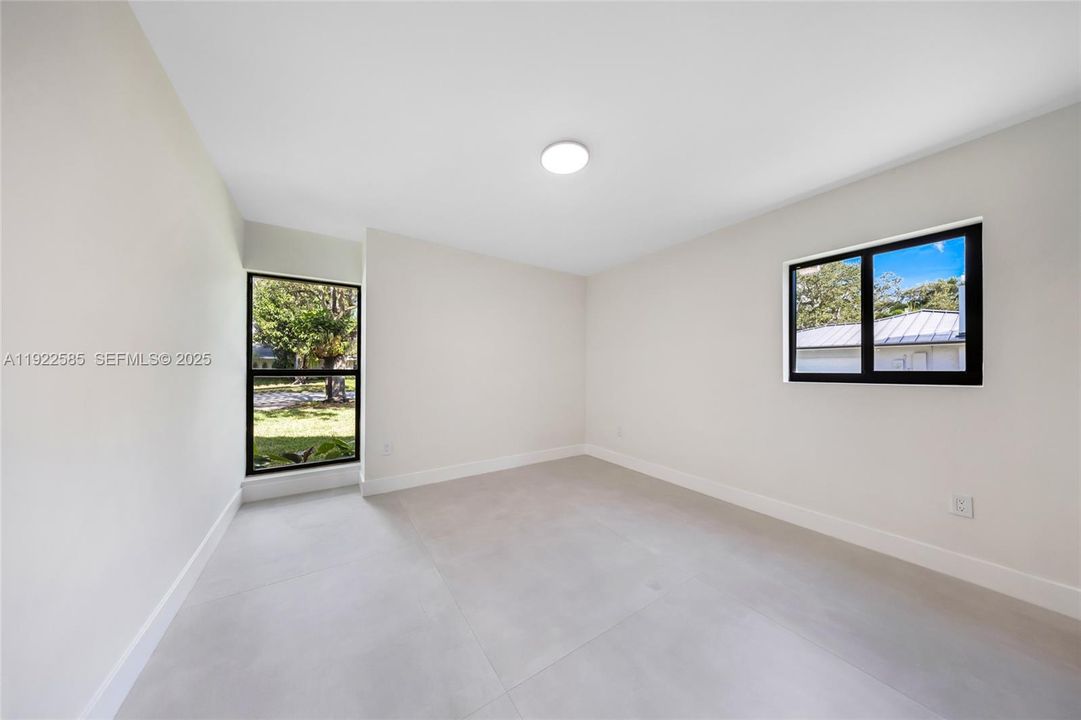 For Sale: $1,595,000 (4 beds, 3 baths, 2466 Square Feet)