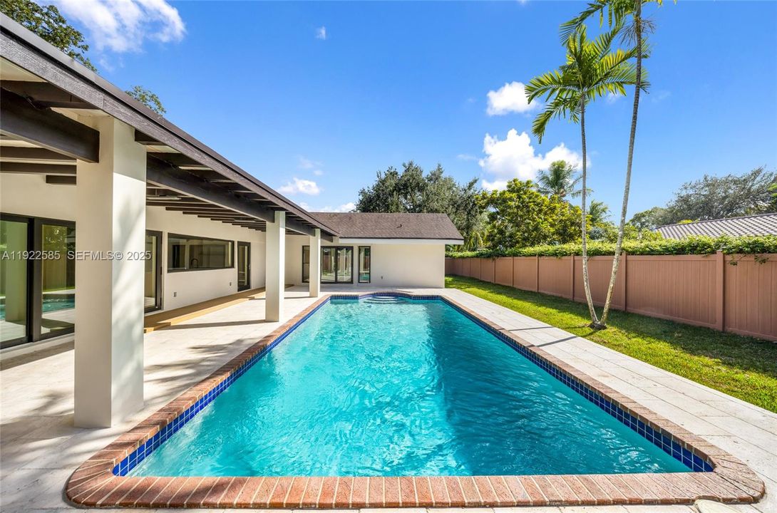 For Sale: $1,595,000 (4 beds, 3 baths, 2466 Square Feet)