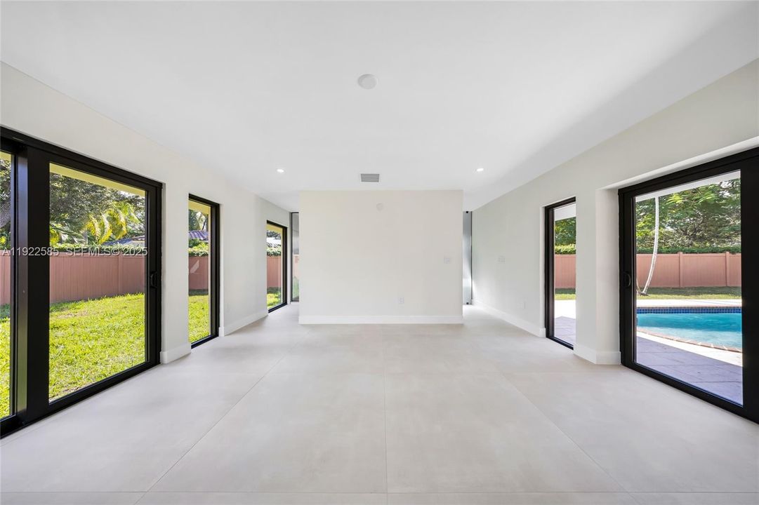 For Sale: $1,595,000 (4 beds, 3 baths, 2466 Square Feet)