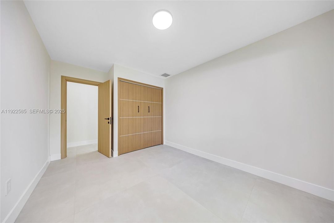 For Sale: $1,595,000 (4 beds, 3 baths, 2466 Square Feet)