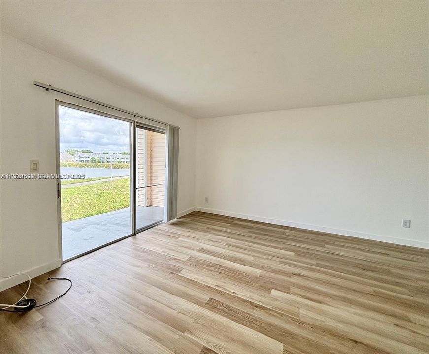 For Rent: $2,000 (2 beds, 2 baths, 1020 Square Feet)