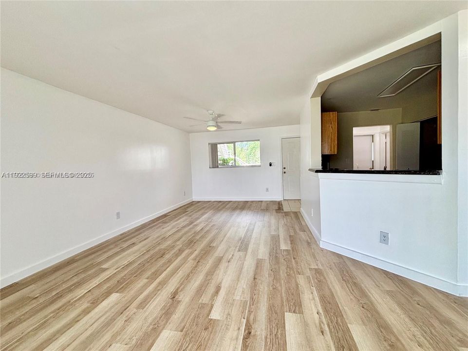 For Rent: $2,000 (2 beds, 2 baths, 1020 Square Feet)