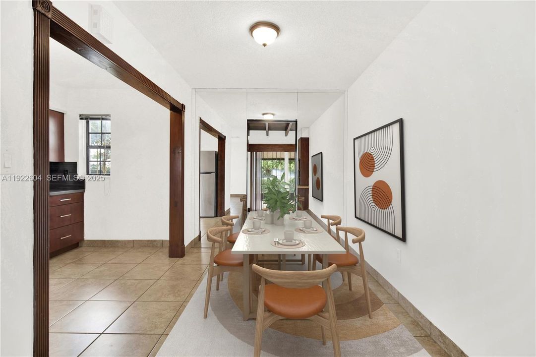 For Sale: $575,000 (2 beds, 2 baths, 1319 Square Feet)