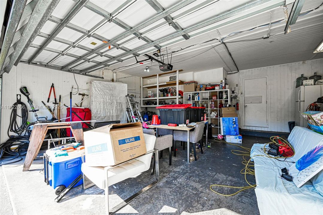 For Sale: $490,000 (4 beds, 2 baths, 1716 Square Feet)