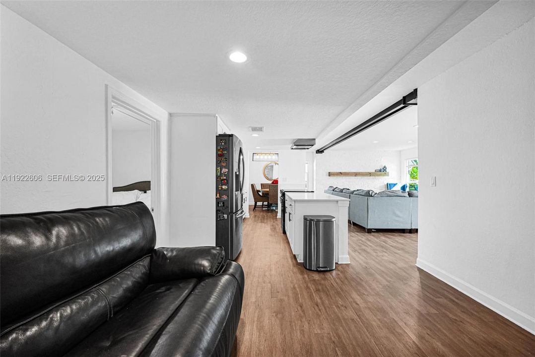 For Sale: $490,000 (4 beds, 2 baths, 1716 Square Feet)