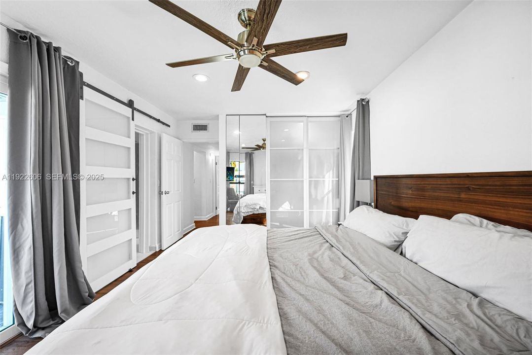 For Sale: $490,000 (4 beds, 2 baths, 1716 Square Feet)