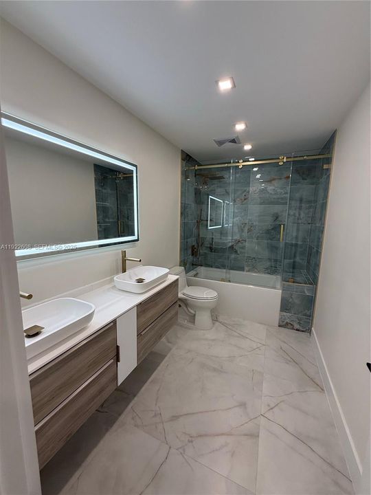 2nd Bathroom