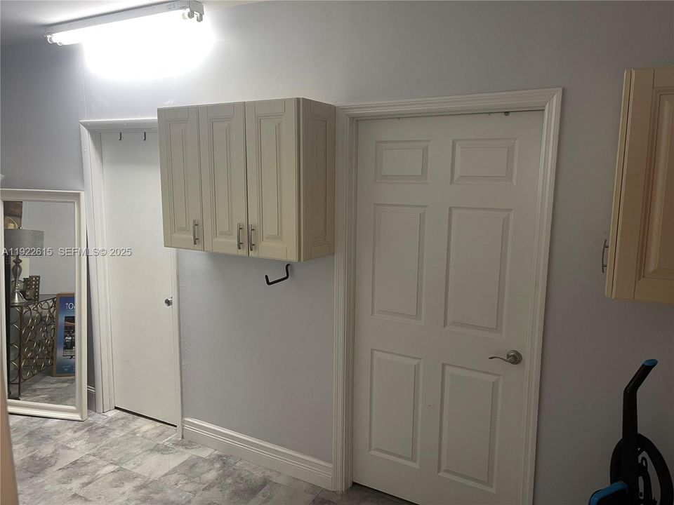 For Sale: $679,000 (4 beds, 2 baths, 2263 Square Feet)