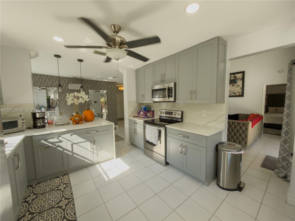For Sale: $679,000 (4 beds, 2 baths, 2263 Square Feet)