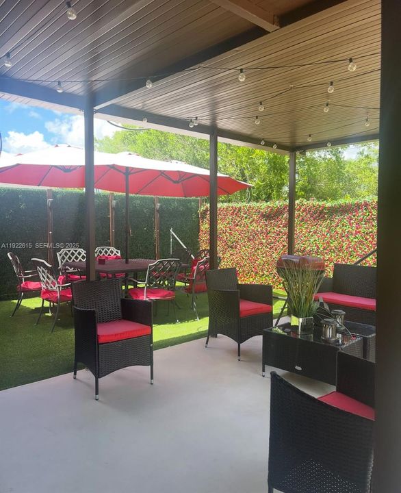 For Sale: $679,000 (4 beds, 2 baths, 2263 Square Feet)