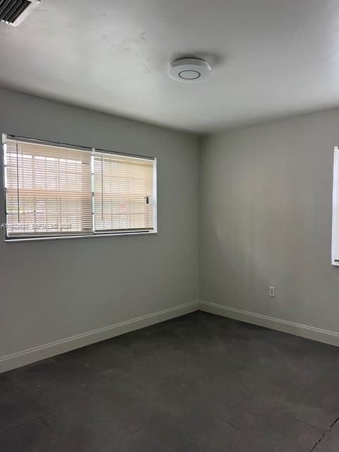 For Rent: $2,200 (2 beds, 1 baths, 1473 Square Feet)