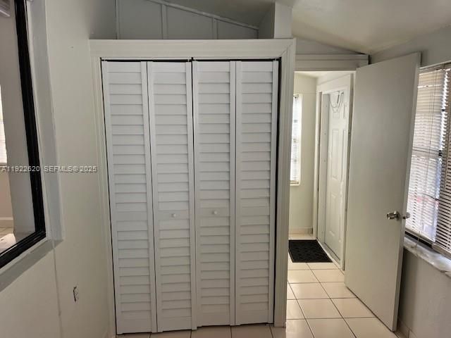 For Rent: $2,200 (2 beds, 1 baths, 1473 Square Feet)