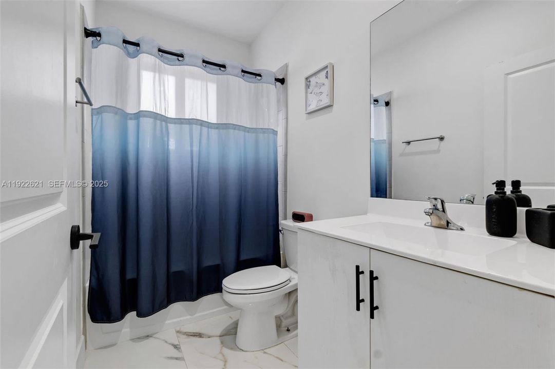 待售: $659,000 (4 贝兹, 3 浴室, 1895 平方英尺)