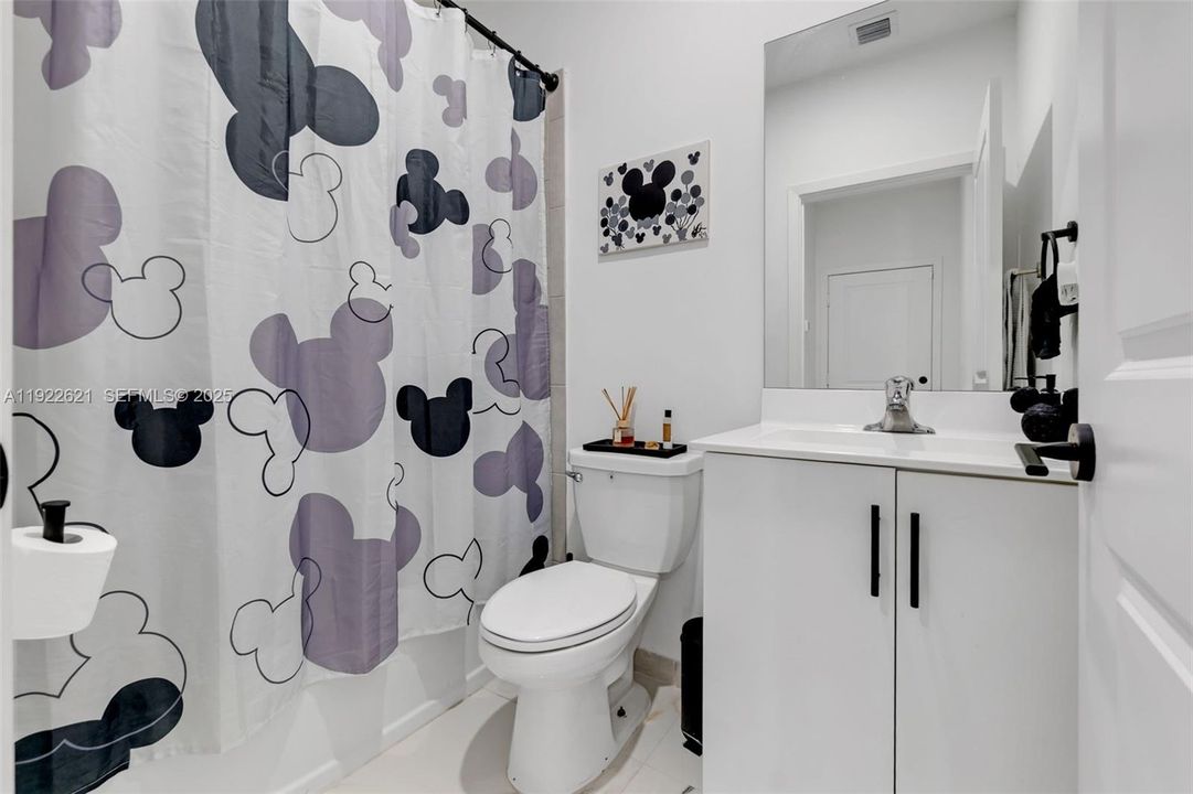 待售: $659,000 (4 贝兹, 3 浴室, 1895 平方英尺)