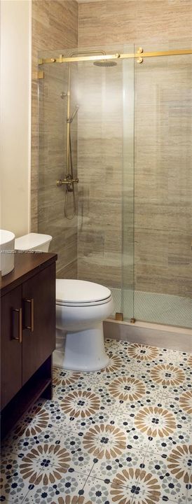 For Sale: $570,000 (3 beds, 2 baths, 1758 Square Feet)