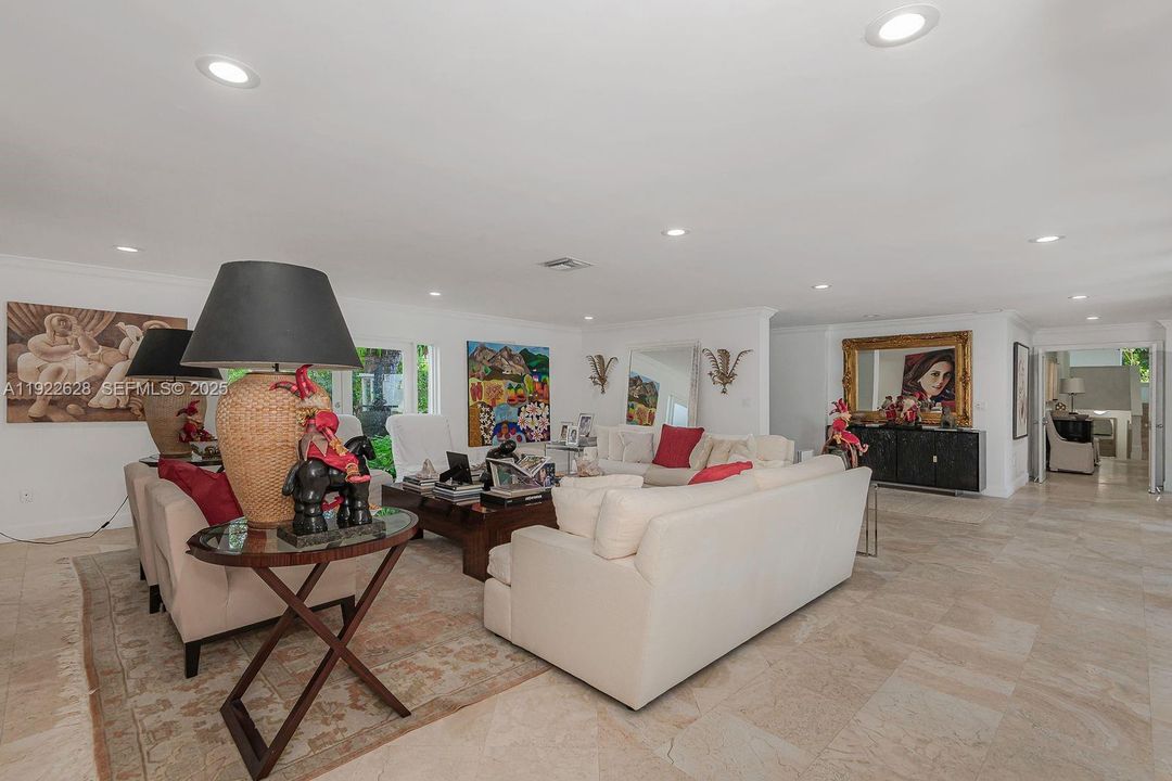 En Venta: $7,200,000 (5 camas, 5 baños, 4429 Pies cuadrados)