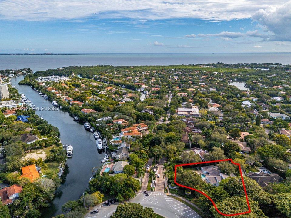 En Venta: $7,200,000 (5 camas, 5 baños, 4429 Pies cuadrados)