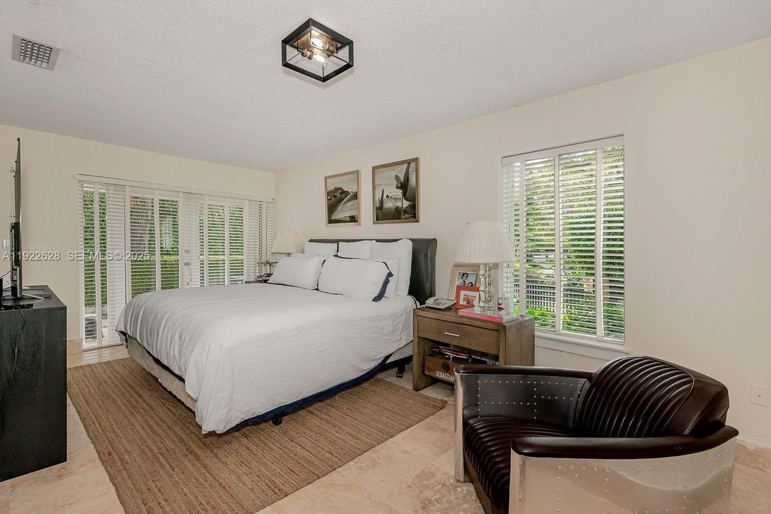 En Venta: $7,200,000 (5 camas, 5 baños, 4429 Pies cuadrados)