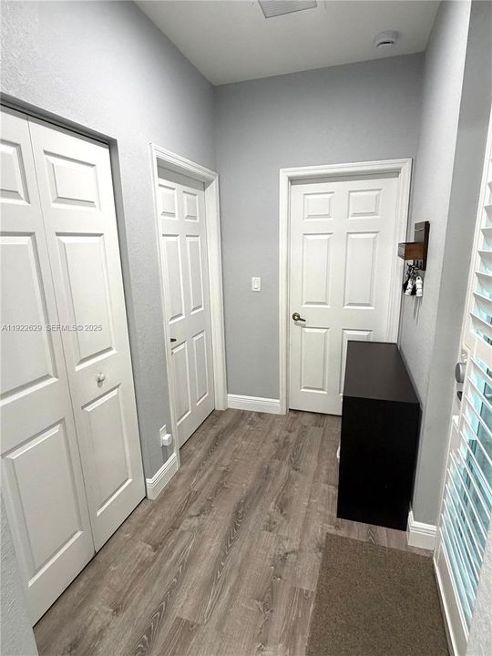 For Rent: $3,100 (3 beds, 3 baths, 1826 Square Feet)