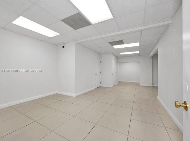 В аренду: $6,500 (0 спален, 0 ванн, 0 Квадратных фут)