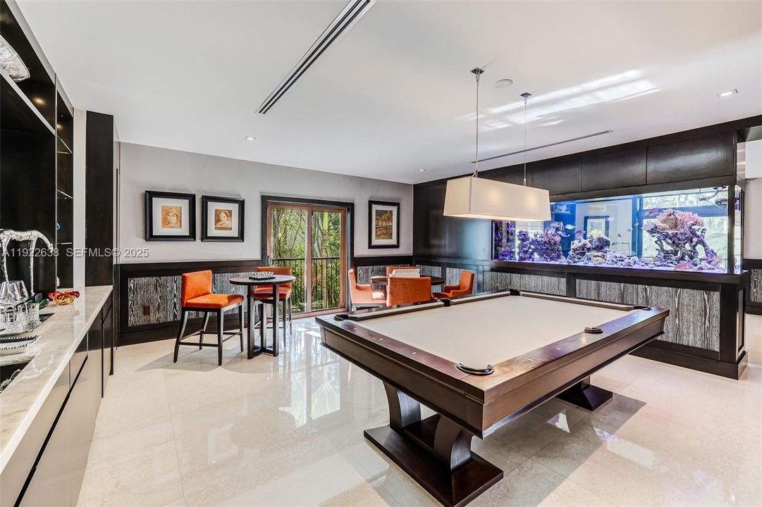 For Sale: $28,950,000 (6 beds, 6 baths, 13147 Square Feet)