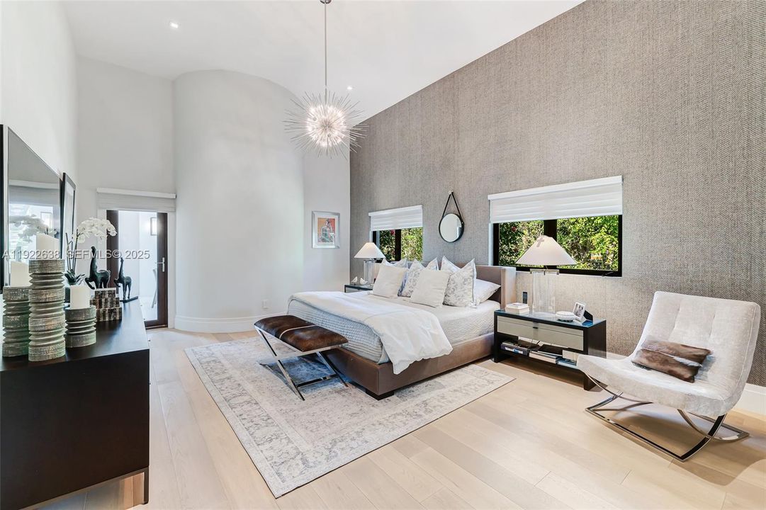 For Sale: $28,950,000 (6 beds, 6 baths, 13147 Square Feet)