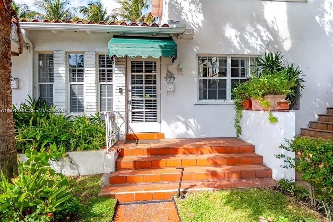 En Venta: $350,000 (1 camas, 1 baños, 650 Pies cuadrados)