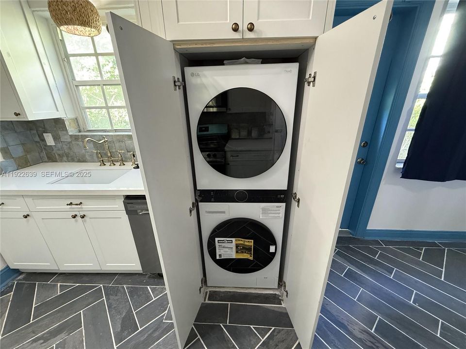 En Venta: $350,000 (1 camas, 1 baños, 650 Pies cuadrados)