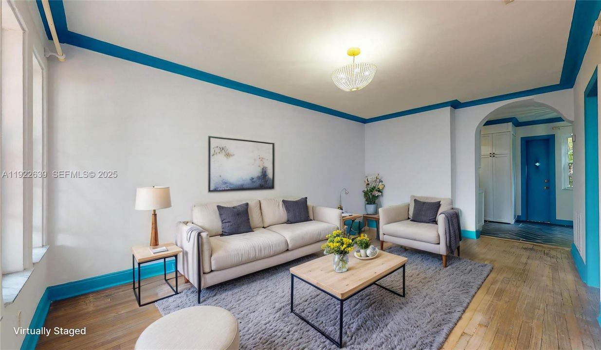 En Venta: $350,000 (1 camas, 1 baños, 650 Pies cuadrados)