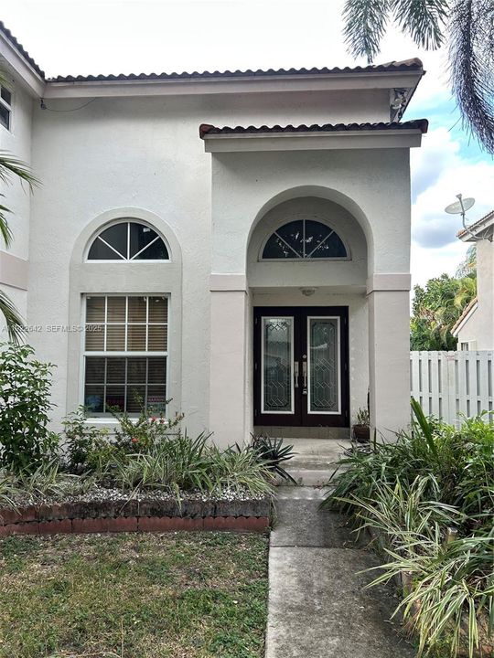 待售: $535,000 (3 贝兹, 2 浴室, 2099 平方英尺)