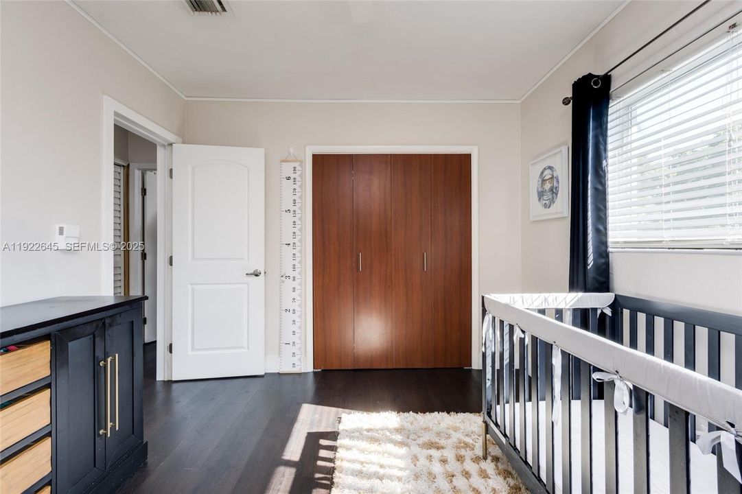 For Sale: $899,000 (3 beds, 2 baths, 1836 Square Feet)