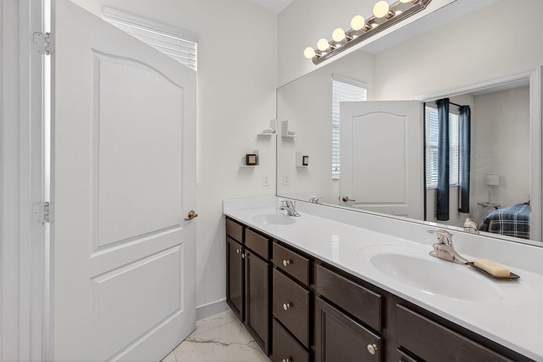 32-web-or-mls-5P1A9945