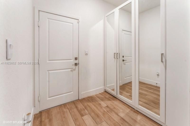 For Sale: $949,999 (4 beds, 3 baths, 2551 Square Feet)