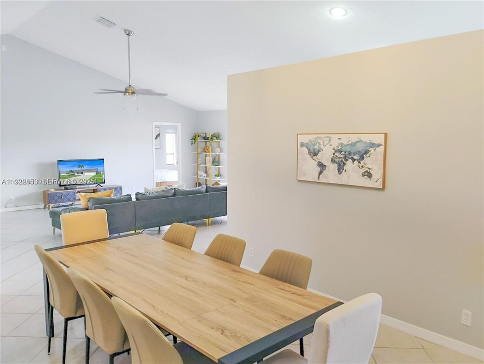 For Rent: $4,285 (4 beds, 2 baths, 2279 Square Feet)