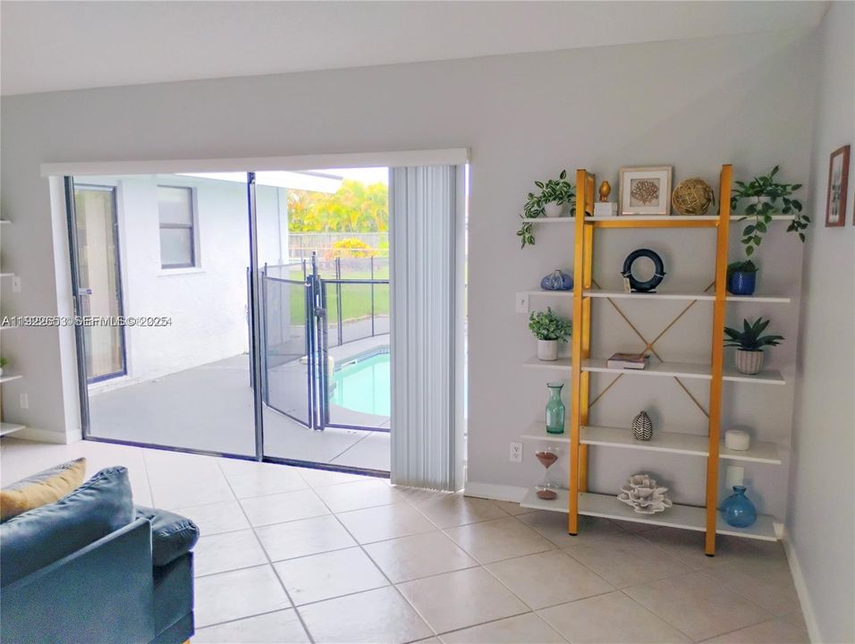 For Rent: $4,285 (4 beds, 2 baths, 2279 Square Feet)