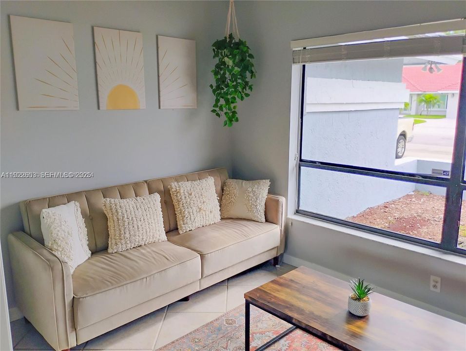 For Rent: $4,285 (4 beds, 2 baths, 2279 Square Feet)