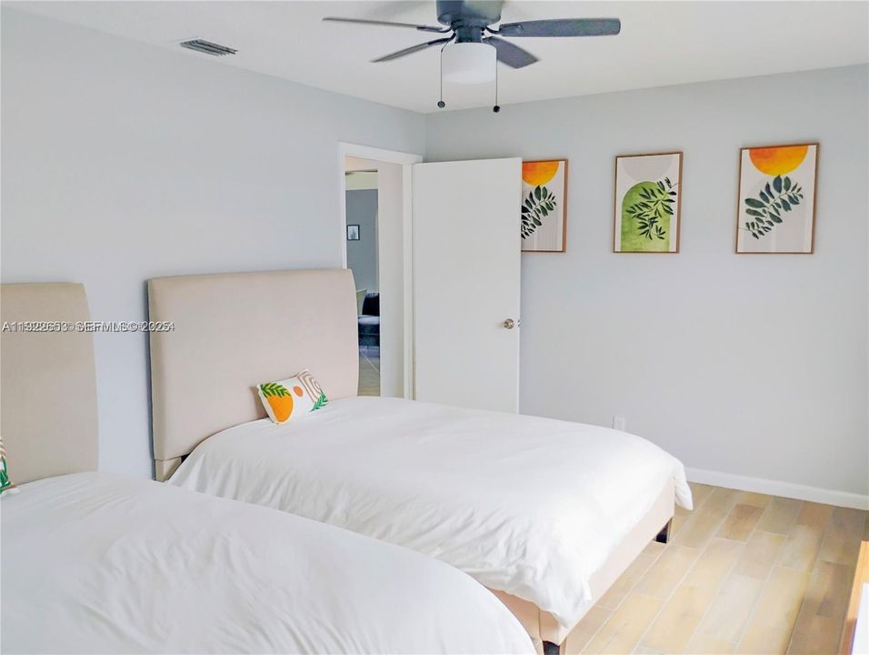 For Rent: $4,285 (4 beds, 2 baths, 2279 Square Feet)