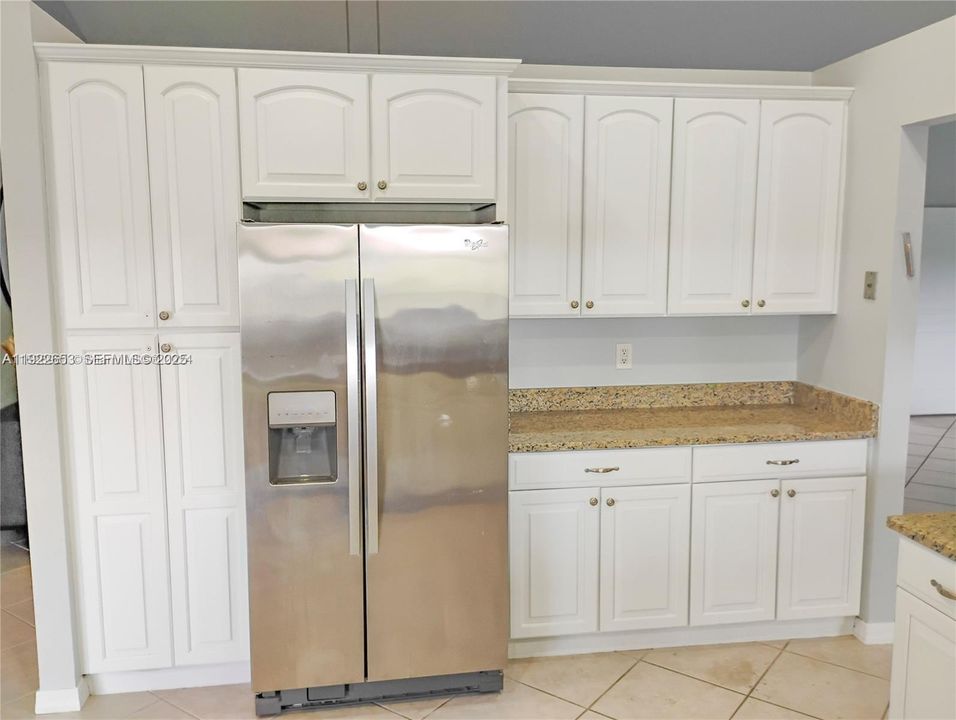 For Rent: $4,285 (4 beds, 2 baths, 2279 Square Feet)