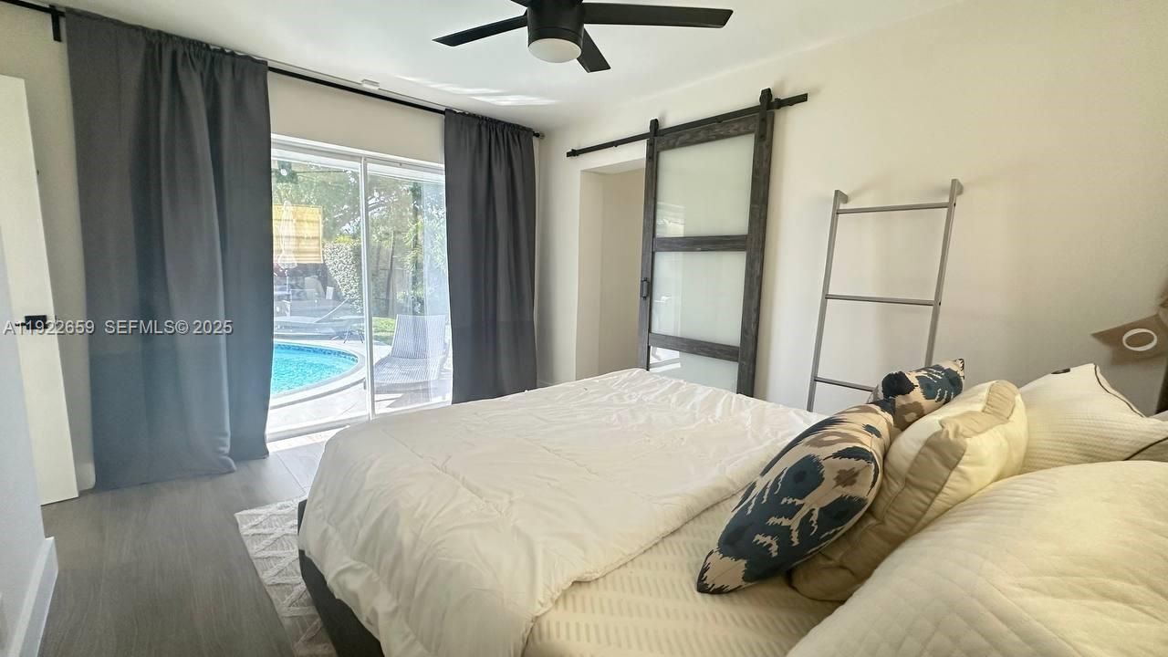 For Rent: $4,200 (3 beds, 2 baths, 1366 Square Feet)