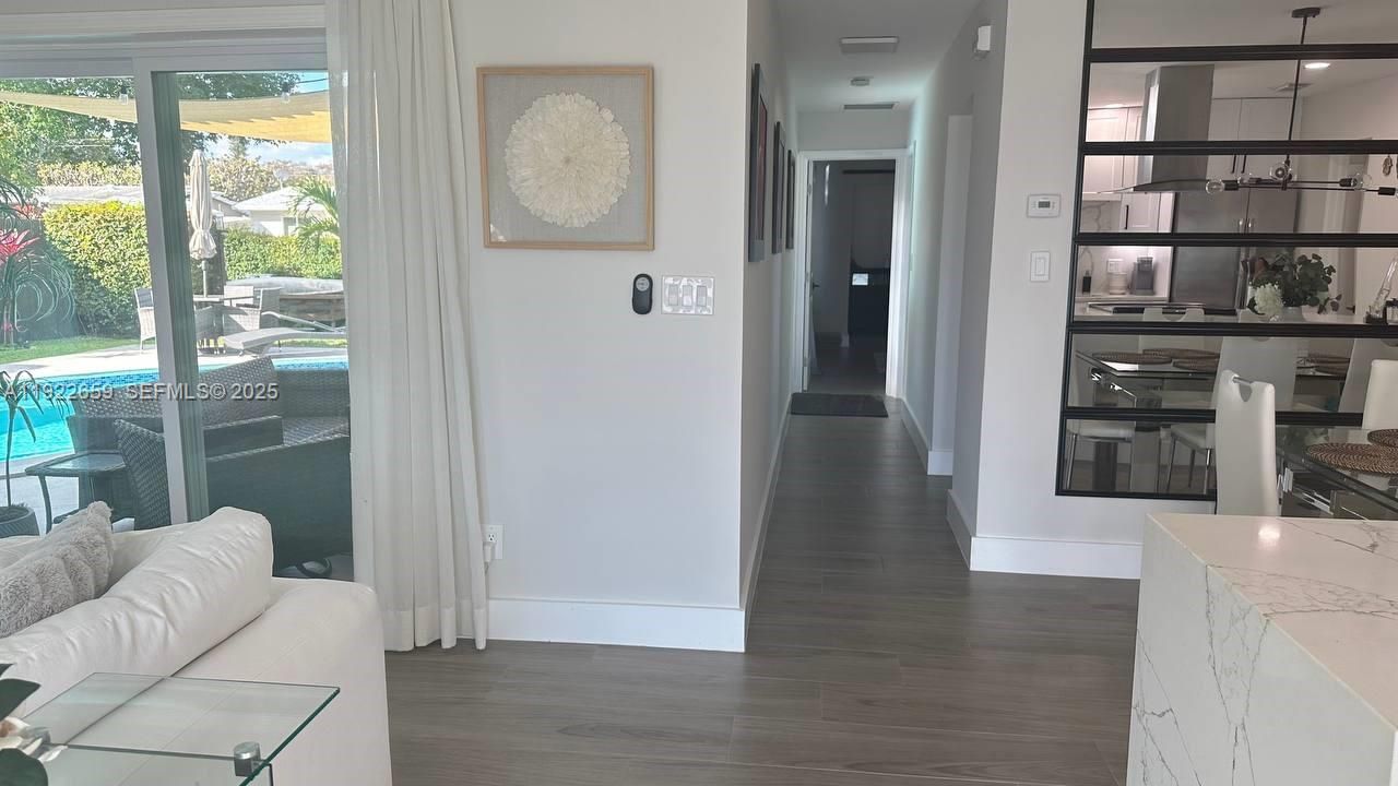 For Rent: $4,200 (3 beds, 2 baths, 1366 Square Feet)